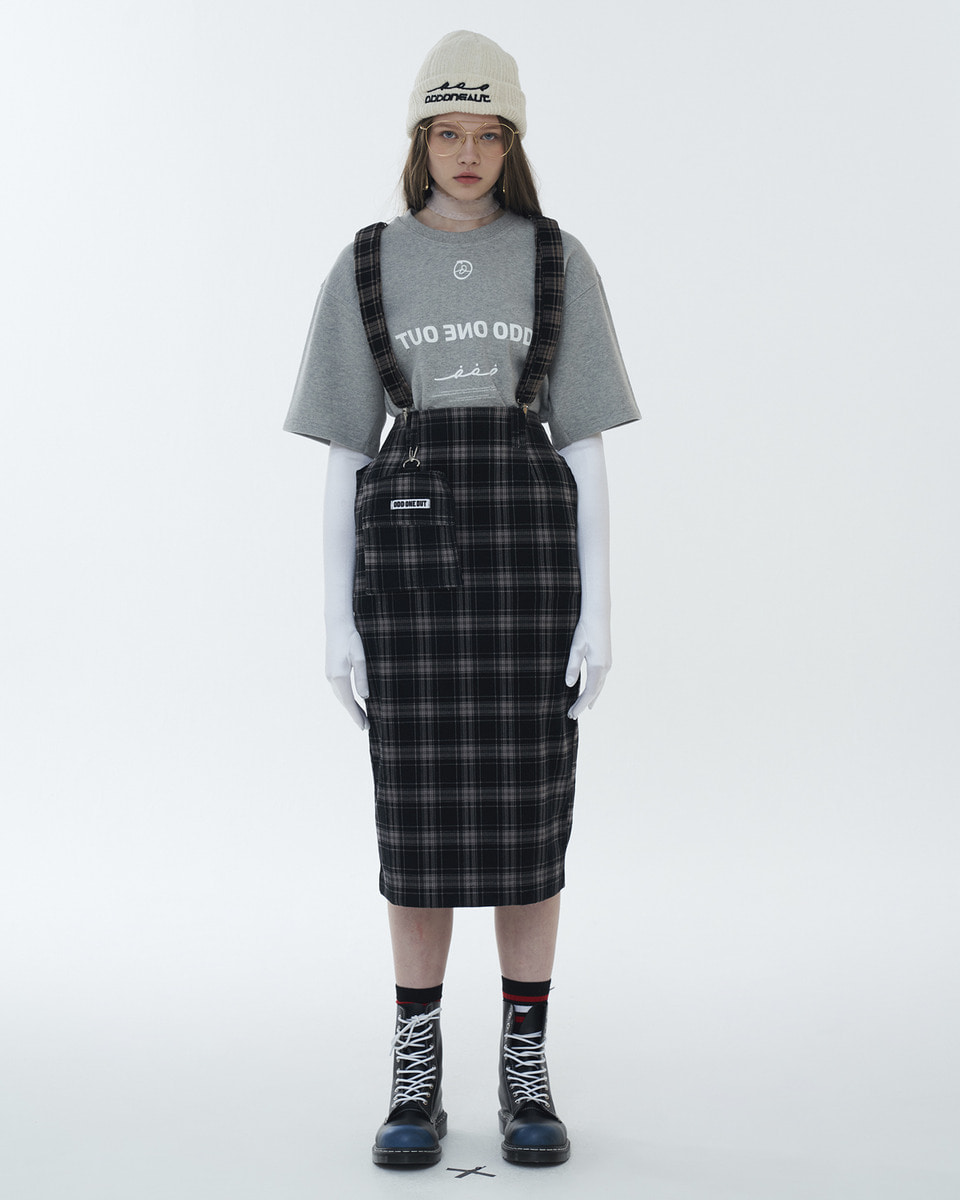 ODD ONE OUT SUSPENDER SKIRT