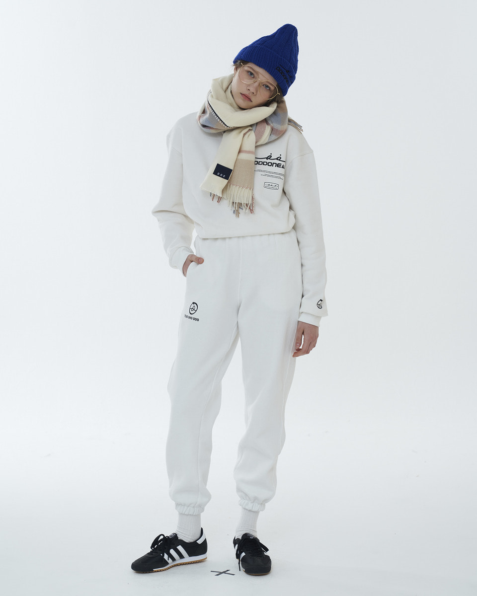 ODD ONE OUT COTTON TRAINING PANTS
